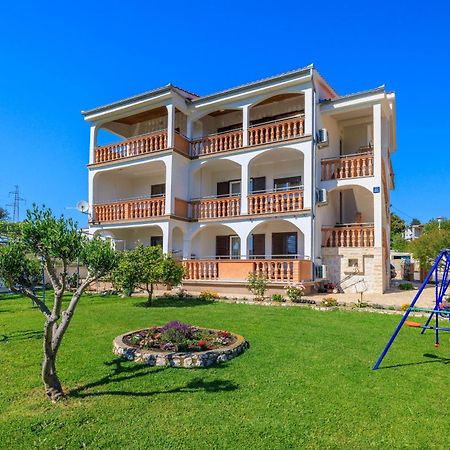 Apartments Danica Лопар Экстерьер фото