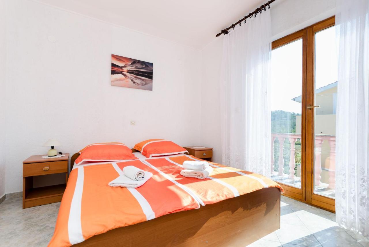 Apartments Danica Лопар Экстерьер фото
