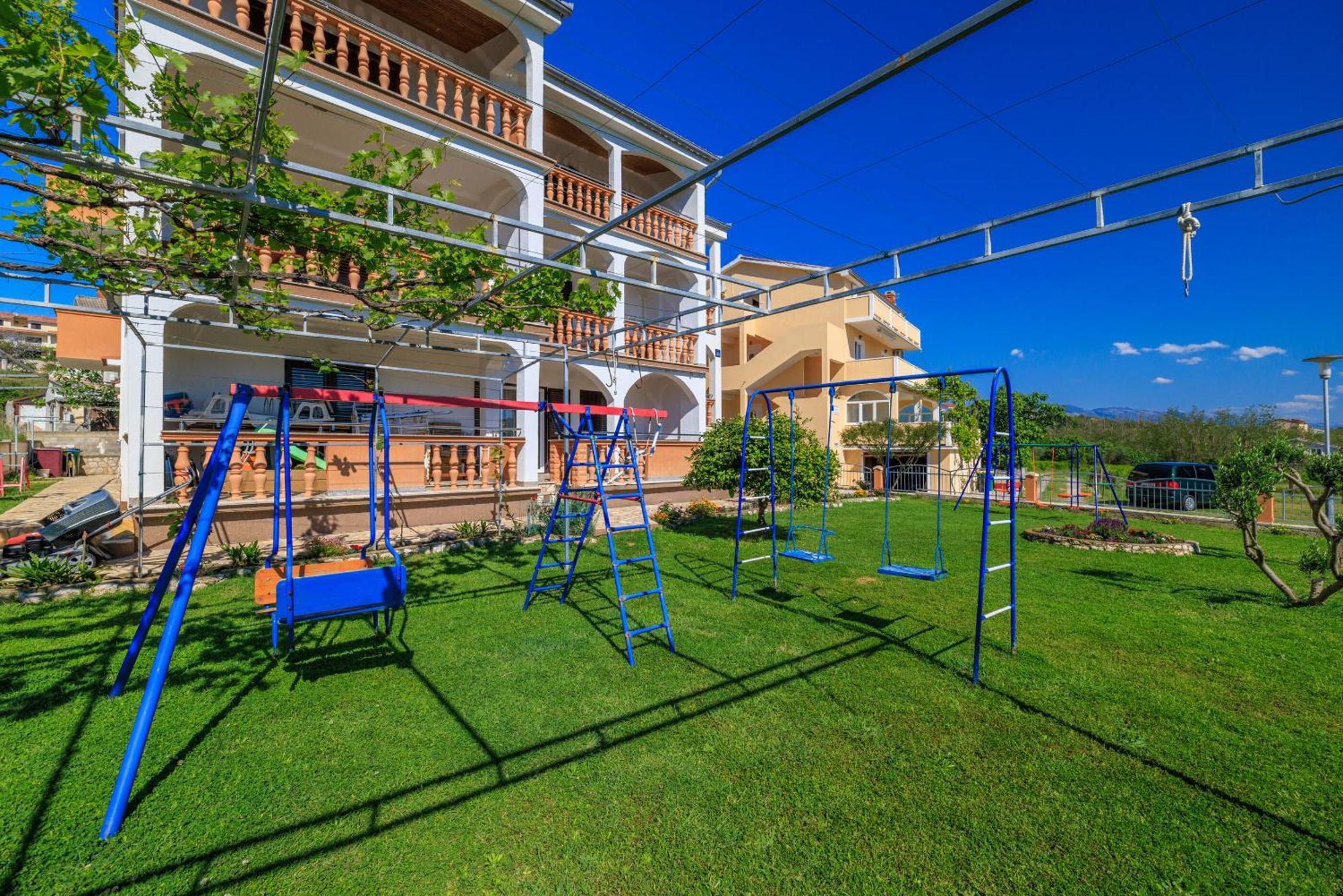 Apartments Danica Лопар Экстерьер фото